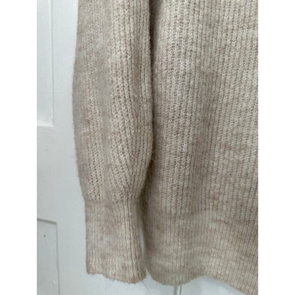 H&M women’s size medium tan, long sleeve sweater - Picture 10 of 11